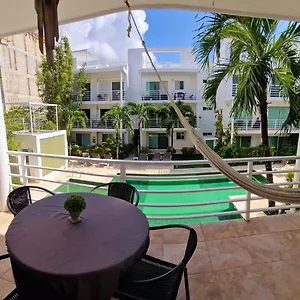  Apartment Poolside Tranquil In Mexico