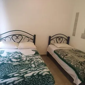 hostal-maple.hotels-in-queretaro.com/